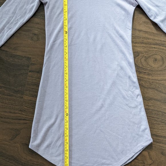 Body con short dress with mock neck - Picture 3 of 4